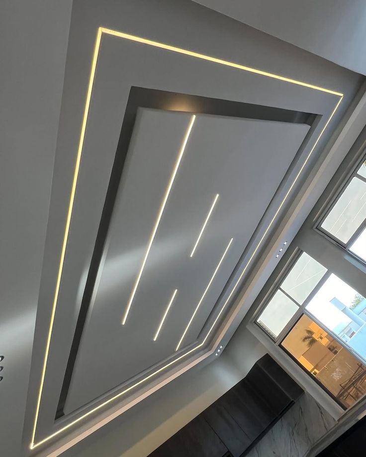 Recessed Ceiling with LED Cove and Pendant Point